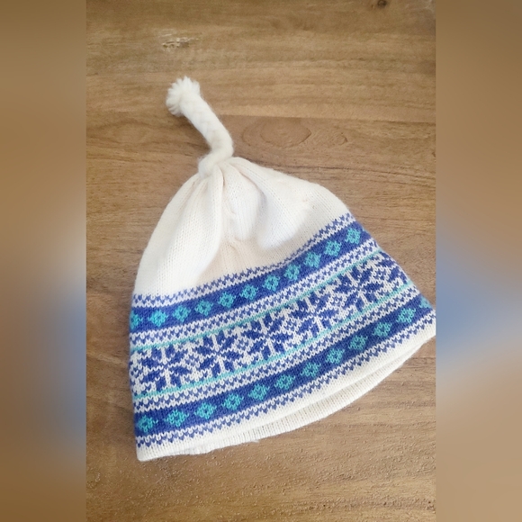 Vintage Top Notch Knits Wool Snowflake Ski Hat - Picture 9 of 9